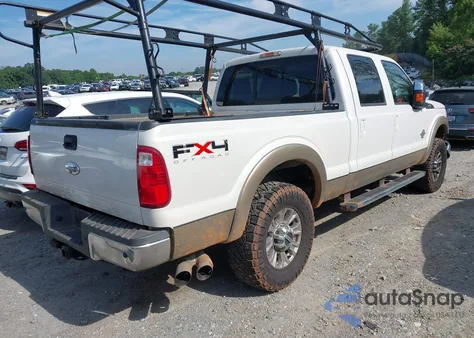 2011 Ford F-250 Lariat из США, поврежденный, VIN 1FT7W2BT7BEC38935